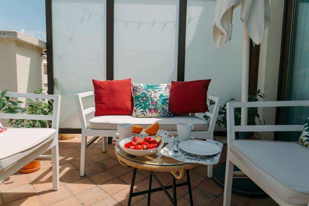 O&l Lumbreras: Bright Duplex With Private Terrace Apartament