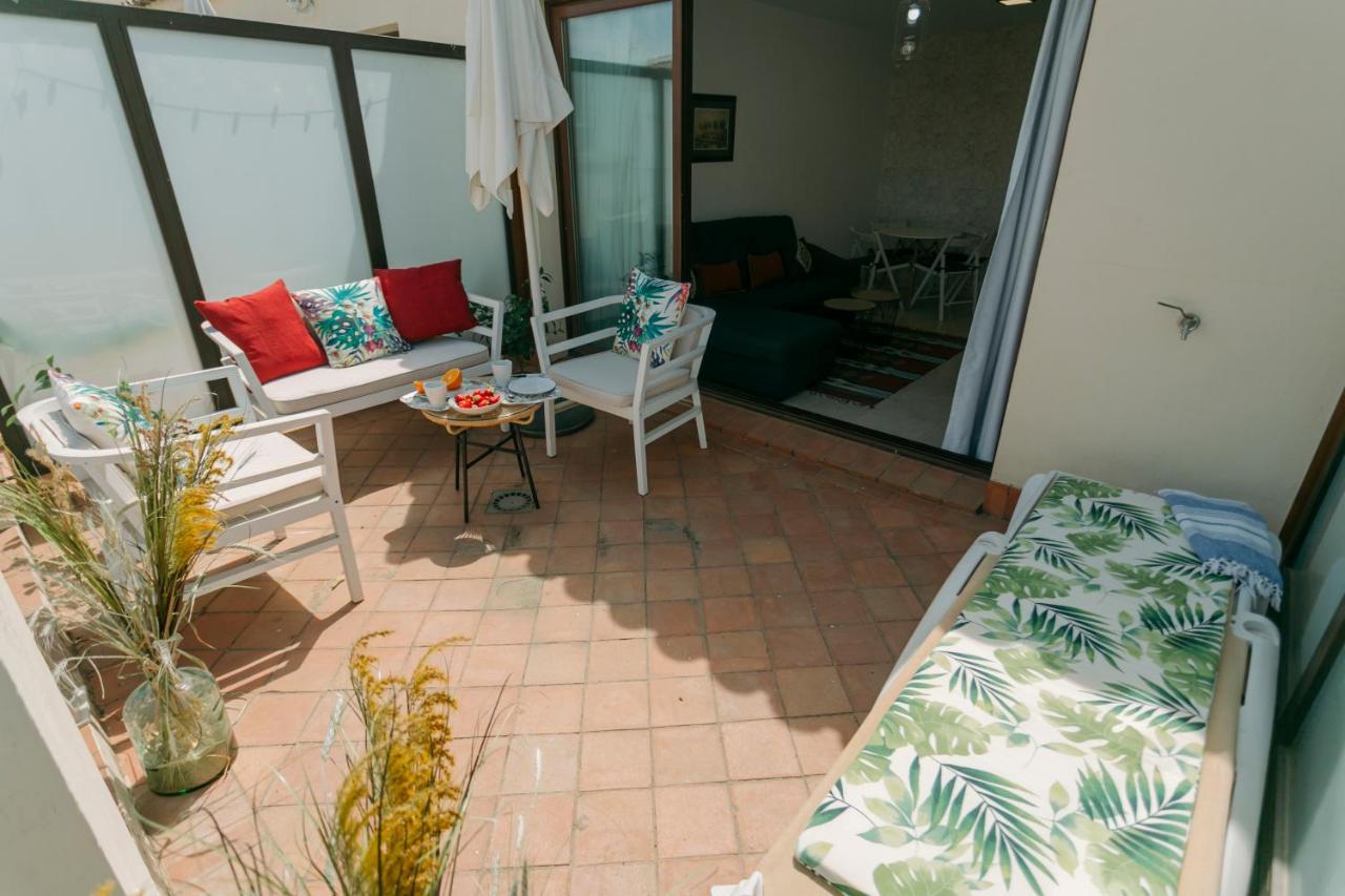 Apartament O&l Lumbreras: Bright Duplex With Private Terrace